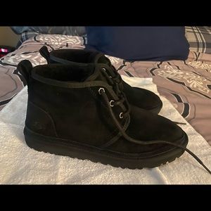 Like new Uggs Women’s size 10 black boots worn maybe twice